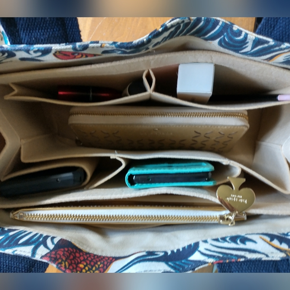 NWT khaki bag felt bag organizer/insert, two slip interior pockets, one full